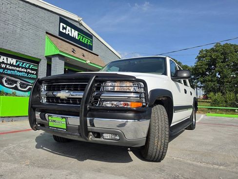 Used 2002 Chevrolet Suburban LS RWD image 60