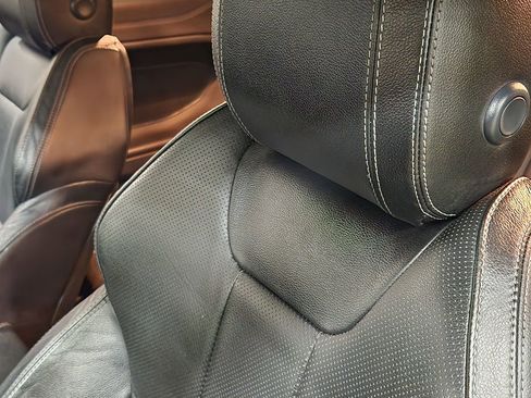 Used 2016 Land Rover Range Rover Evoque SE Premium image 33