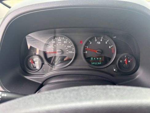 Used 2010 Jeep Patriot Sport AWD/4WD image 16