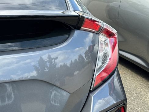 Used 2019 Honda Civic EX image 17