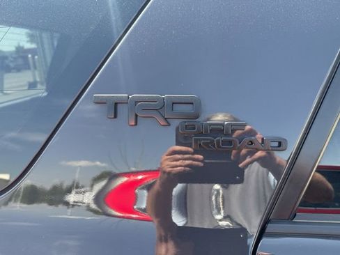 Used 2024 Toyota 4Runner TRD Off-Road Premium image 3