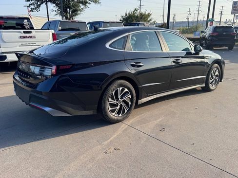 Used 2026 Hyundai Sonata Blue FWD image 5