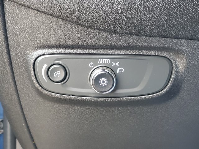 Certified 2024 Chevrolet Equinox LT AWD/4WD image 19