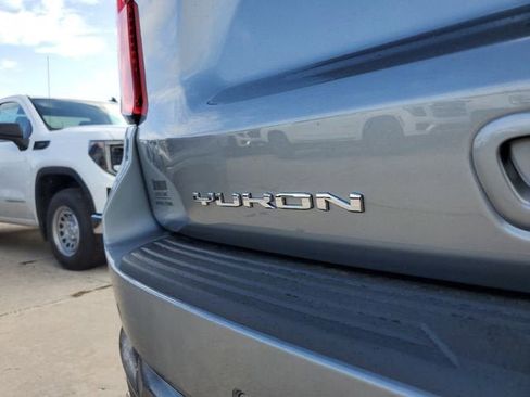 New 2026 GMC Yukon XL AT4 image 8