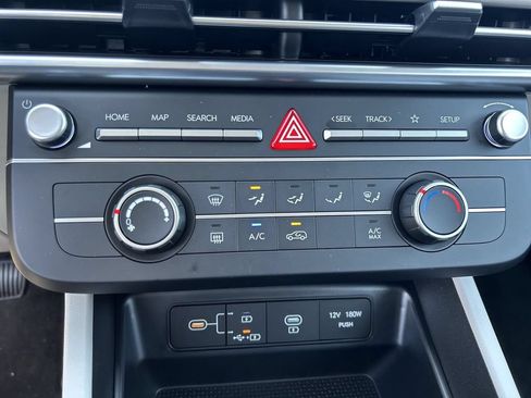 Certified 2025 Hyundai Tucson SE FWD image 22