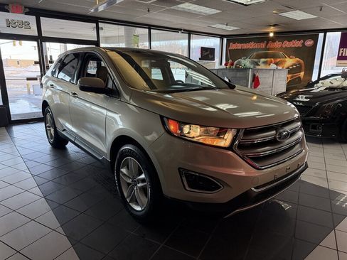 Used 2017 Ford Edge SEL w/ Equipment Group 201A image 4