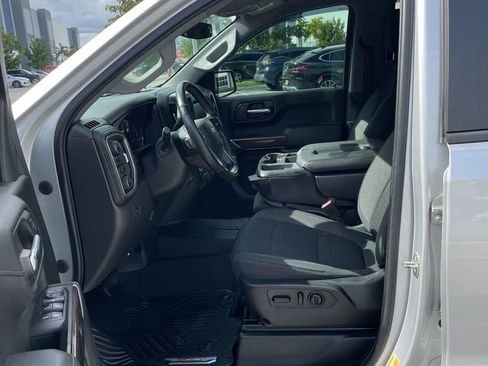 Used 2020 Chevrolet Silverado 1500 LT w/ All-Star Edition image 15