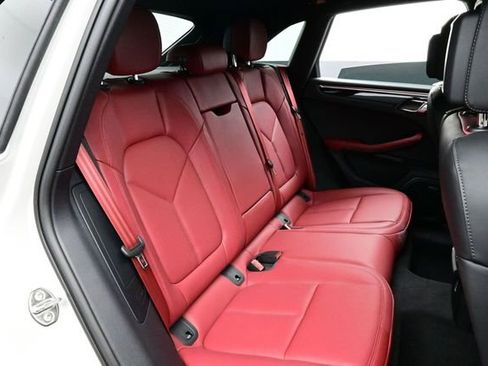 New 2026 Porsche Macan S AWD/4WD image 17