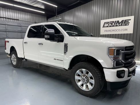 Used 2022 Ford F350 Platinum AWD/4WD image 2