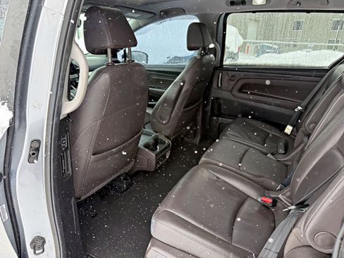 Used 2018 Honda Odyssey EX-L image 19