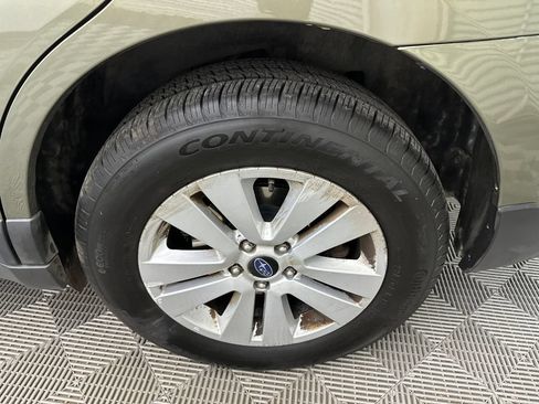 Used 2015 Subaru Outback 2.5i Premium AWD/4WD image 20