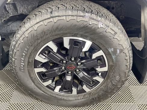 Used 2023 Nissan Frontier PRO-4X w/ Pro Convenience Package image 32