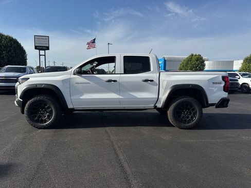 New 2026 Chevrolet Colorado Trail Boss AWD/4WD image 3