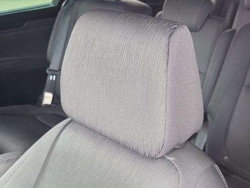 Used 2019 Honda Odyssey EX image 25