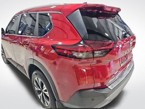 Used 2023 Nissan Rogue SV w/ SV Premium B Package image 27