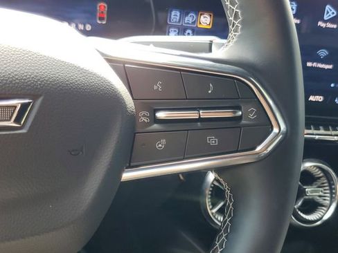 Used 2025 Chevrolet Blazer EV LT FWD image 21