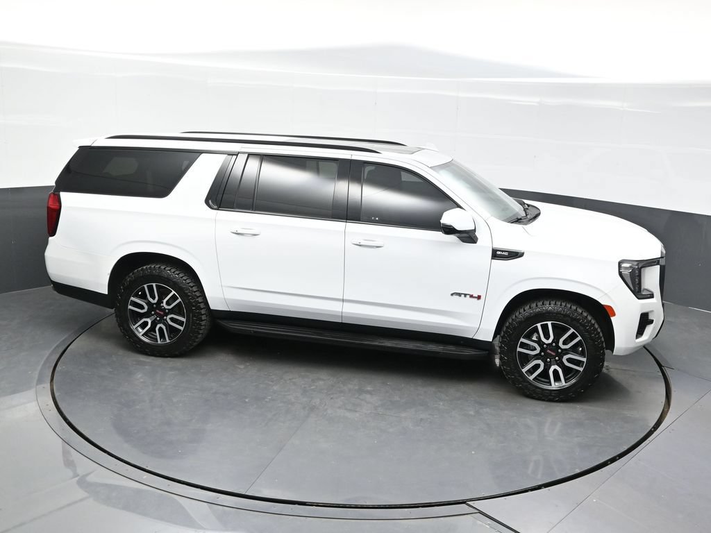 Used 2023 GMC Yukon XL AT4 AWD/4WD image 46