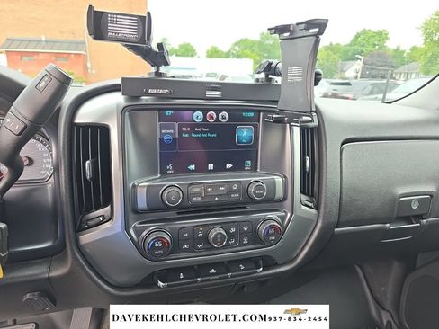 Used 2015 Chevrolet Silverado 2500 LT w/ LT Convenience Package AWD/4WD image 16