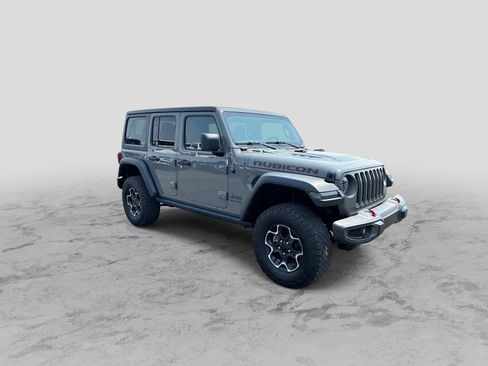 Used 2023 Jeep Wrangler Unlimited Rubicon w/ Cold Weather Group AWD/4WD image 2
