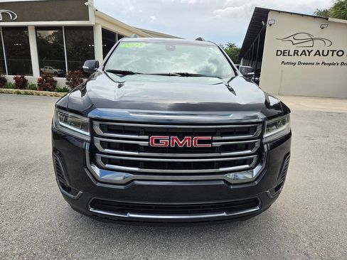 Used 2023 GMC Acadia AT4 AWD/4WD image 2