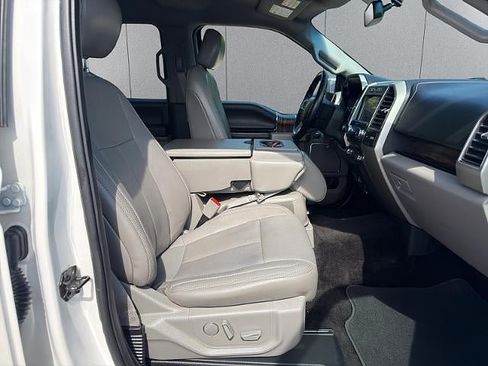 Used 2018 Ford F150 Lariat AWD/4WD image 17