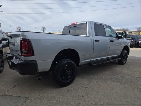 New 2026 RAM 2500 Tradesman AWD/4WD image 11
