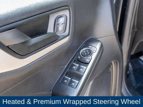 Used 2022 Ford Escape SE w/ Cold Weather Package AWD/4WD image 16