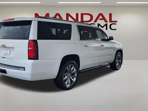 Used 2017 Chevrolet Suburban Premier AWD/4WD image 5