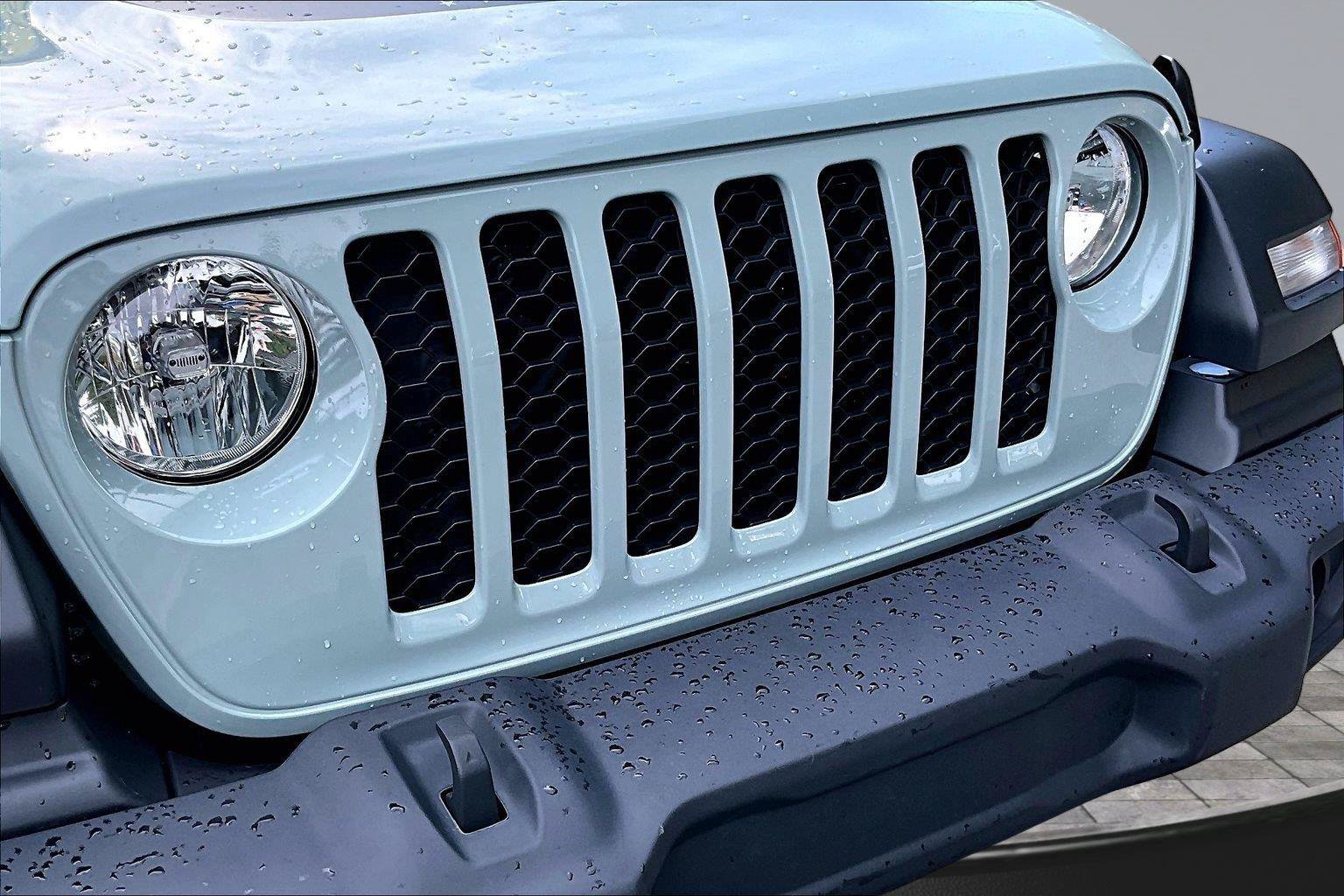 Certified 2024 Jeep Wrangler Unlimited Sport AWD/4WD image 28