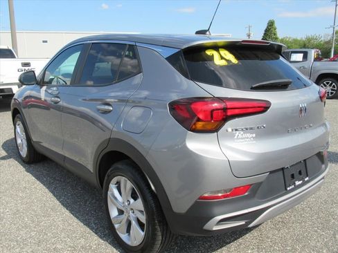 Used 2024 Buick Encore GX Preferred w/ Comfort Package FWD image 5