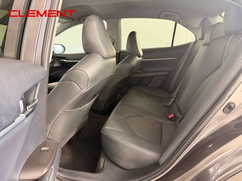 Used 2023 Toyota Camry XSE FWD image 24