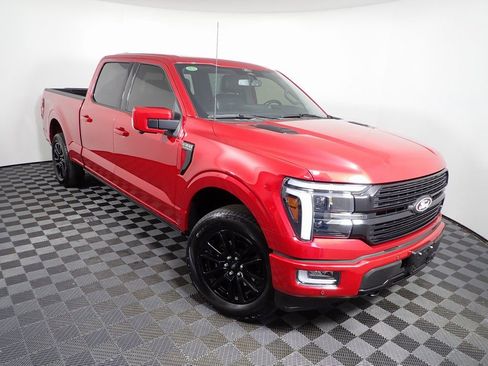 Used 2024 Ford F150 Platinum image 9