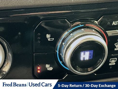 Used 2022 GMC Sierra 1500 Elevation image 22