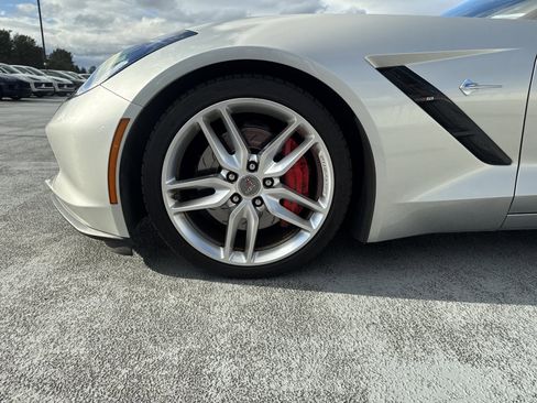 Used 2015 Chevrolet Corvette Stingray Coupe w/ 3LT Preferred Equipment Group RWD image 5