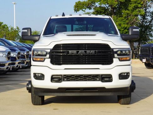 Used 2023 RAM 3500 Laramie AWD/4WD image 2