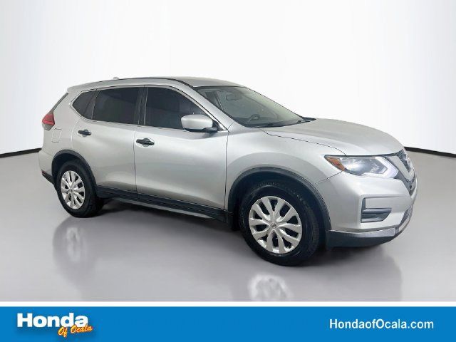 Used 2017 Nissan Rogue S FWD image 1