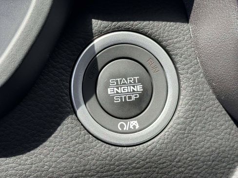 New 2026 RAM 1500 Big Horn w/ Night Edition AWD/4WD image 9