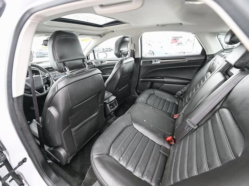 Used 2014 Ford Fusion Energi SE w/ Driver Assist Package image 20