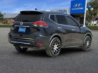 Used 2017 Nissan Rogue S w/ S Appearance Package FWD video 3