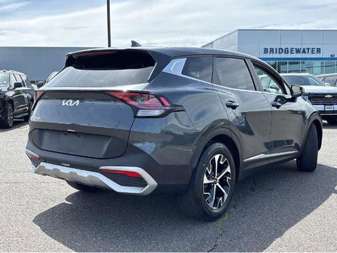 Used 2024 Kia Sportage EX FWD image 10