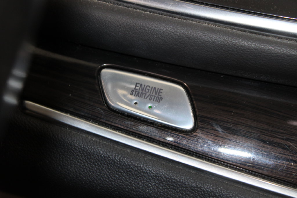 Used 2019 Buick Enclave Essence FWD image 26