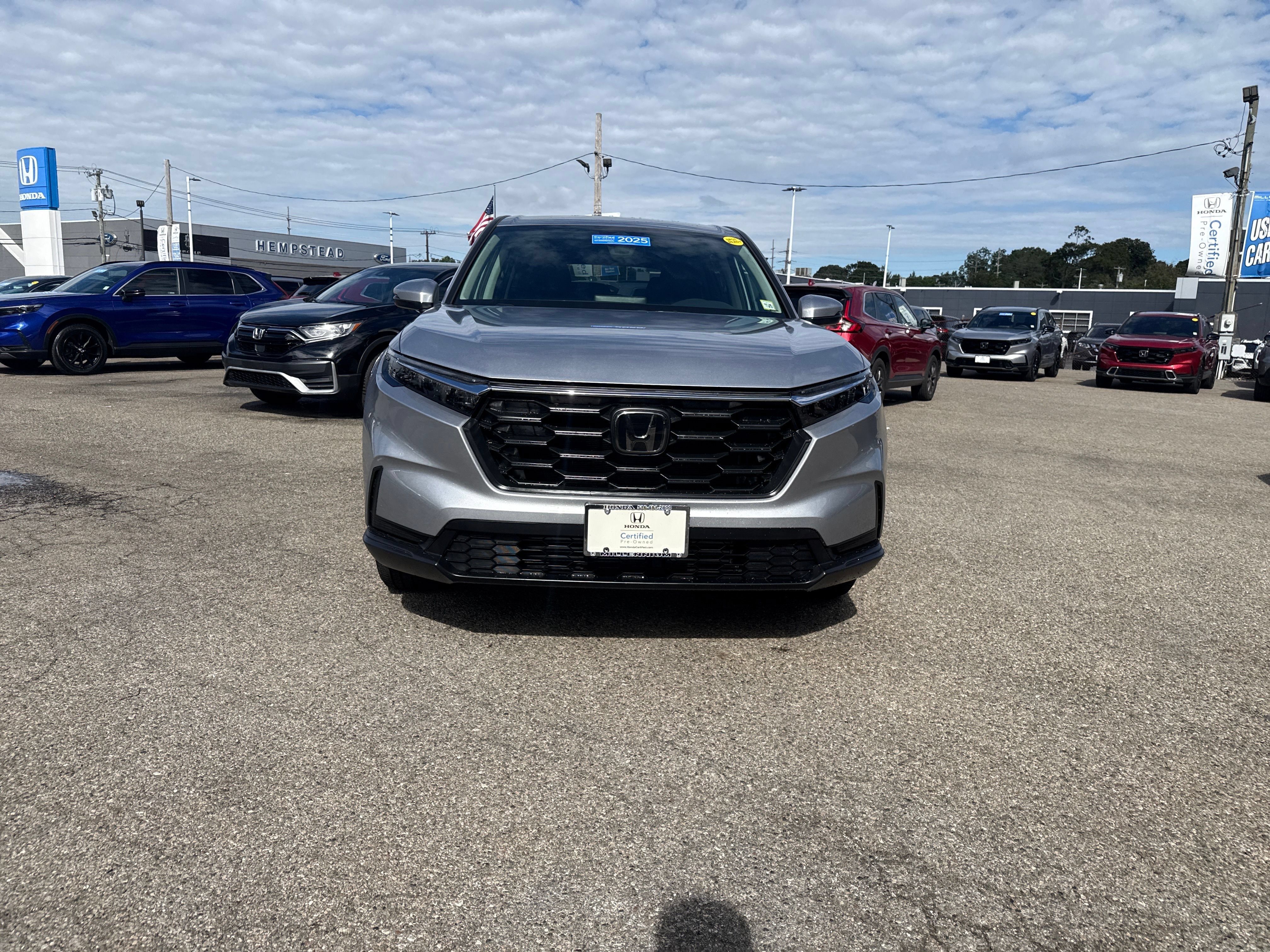 Certified 2025 Honda CR-V LX image 7