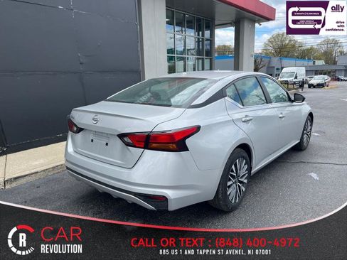 Used 2025 Nissan Altima 2.5 SV FWD image 6
