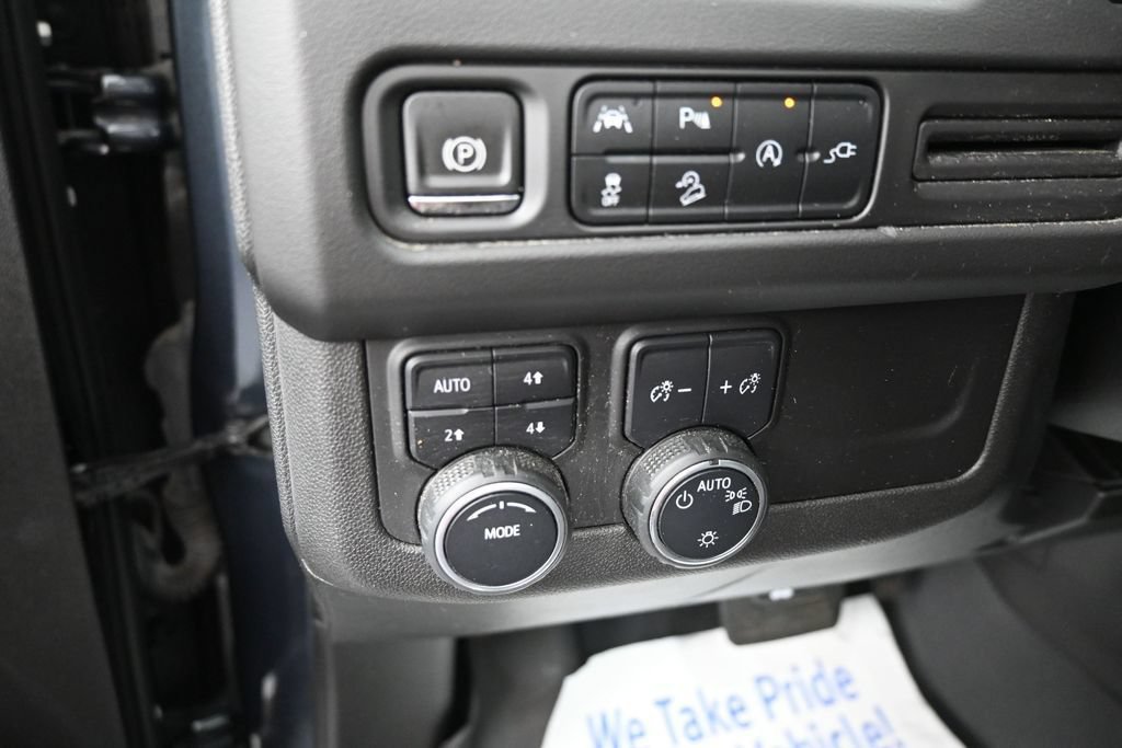 Used 2022 Chevrolet Tahoe Z71 AWD/4WD image 30