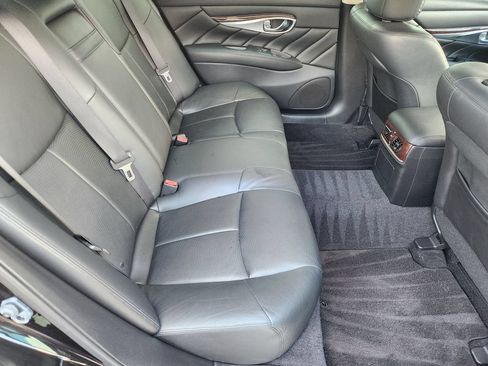 Used 2015 INFINITI Q70 L 3.7 w/ Technology Package RWD image 33