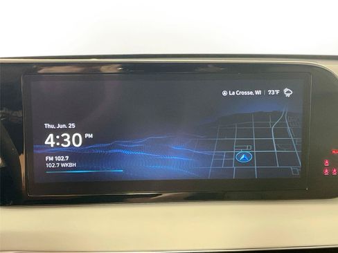 Used 2025 Hyundai Palisade Limited AWD/4WD image 7