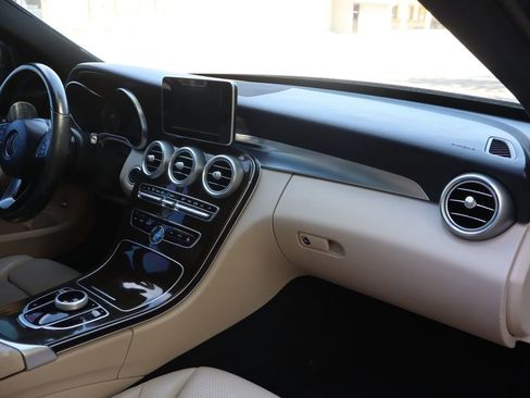 Used 2018 Mercedes-Benz C 300 4MATIC Sedan w/ Premium Package image 17