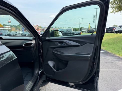 Used 2021 Chevrolet TrailBlazer LS AWD/4WD image 20