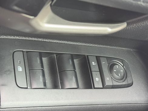 Used 2024 Toyota Tacoma TRD Sport image 14