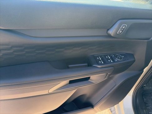New 2025 Ford Ranger XL image 17